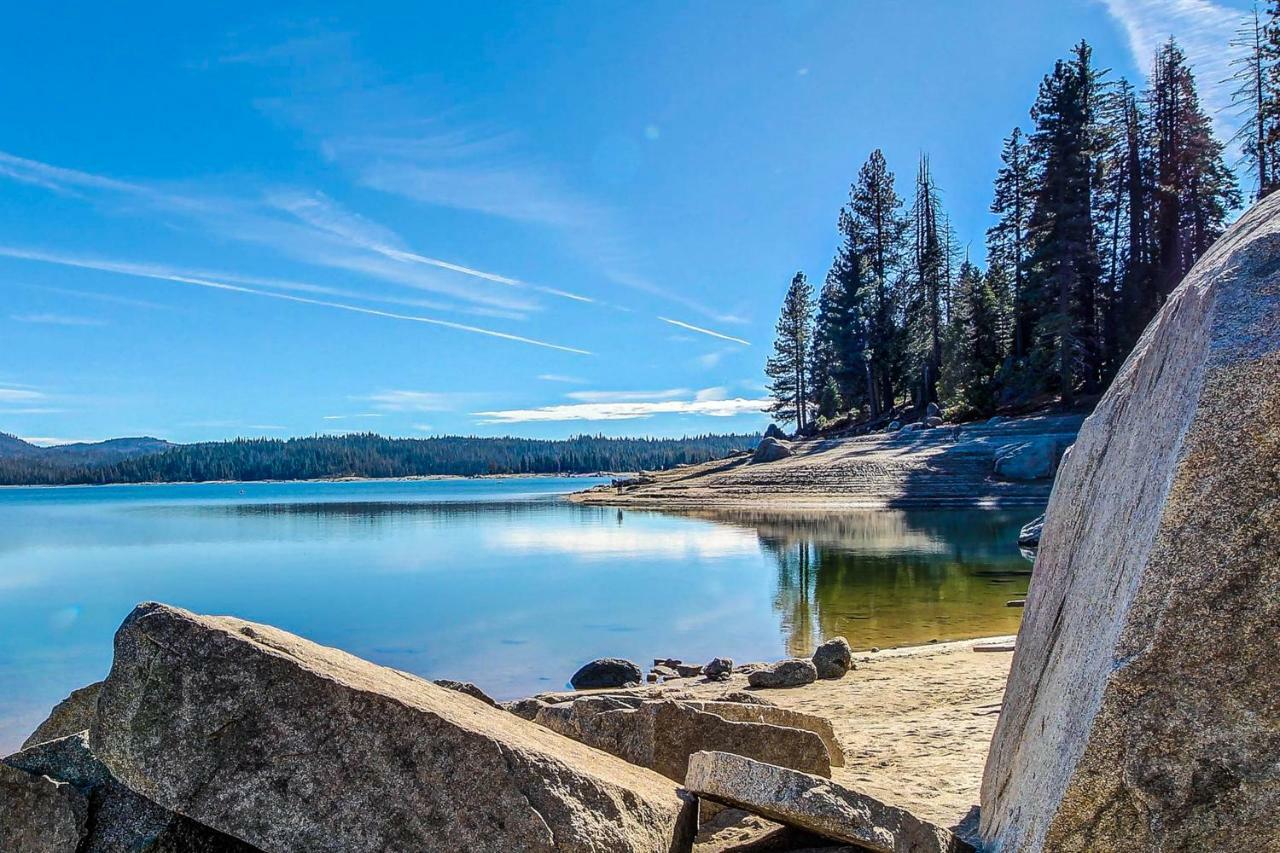 Water'S Edge Retreat Villa Shaver Lake Eksteriør billede