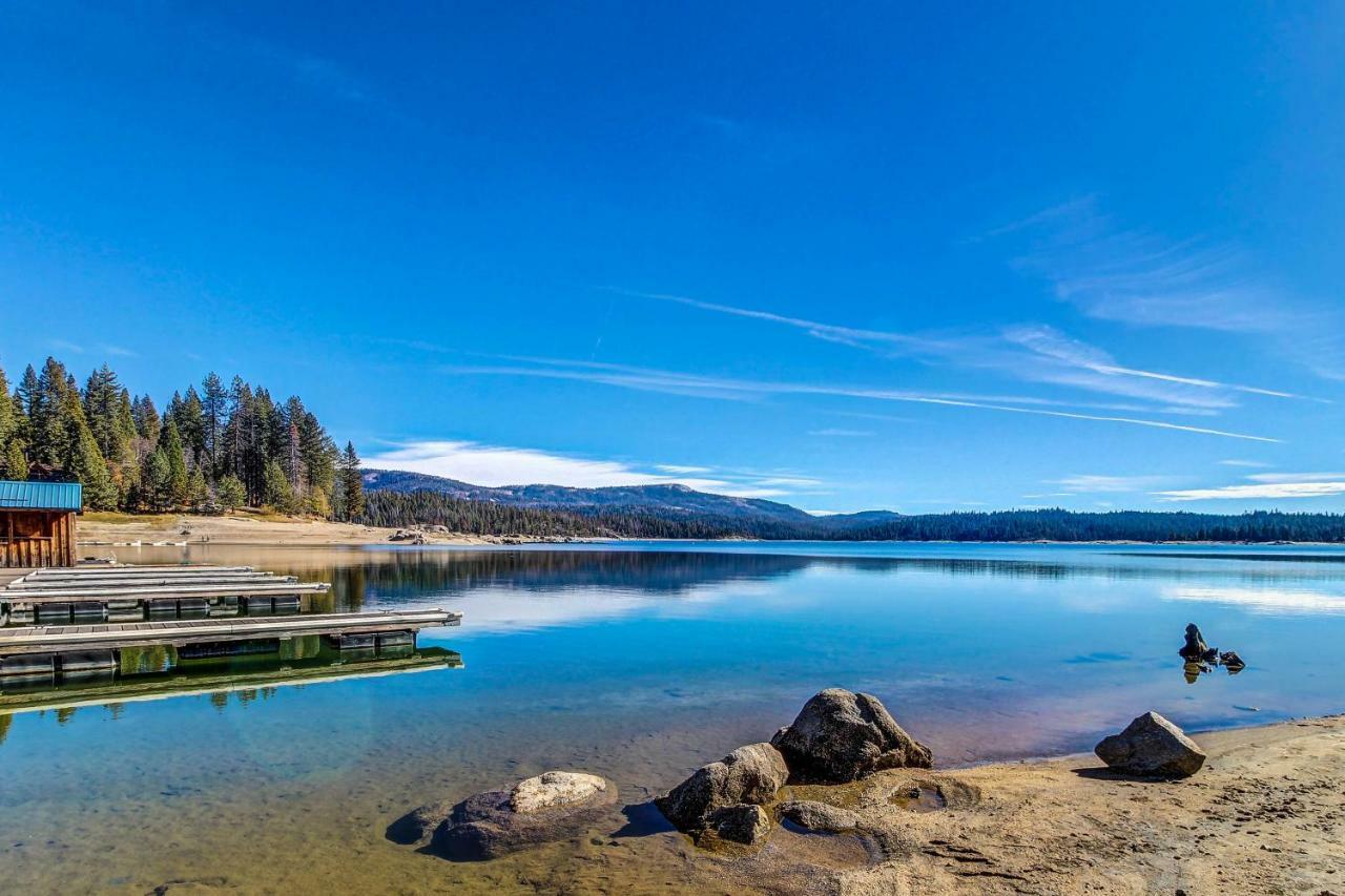 Water'S Edge Retreat Villa Shaver Lake Eksteriør billede